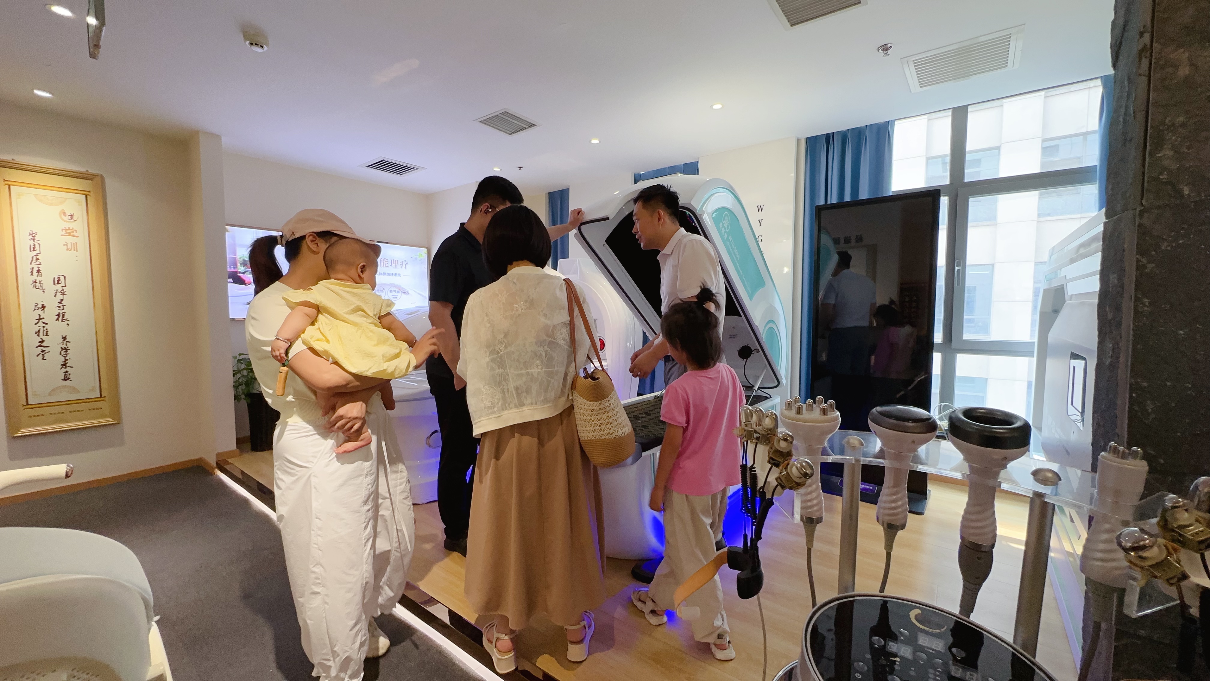 【加盟热潮】单日六波考察团到访 经道国医引全国考察热潮 【加盟热潮】单日六波考察团到访 经道国医引全国考察热潮